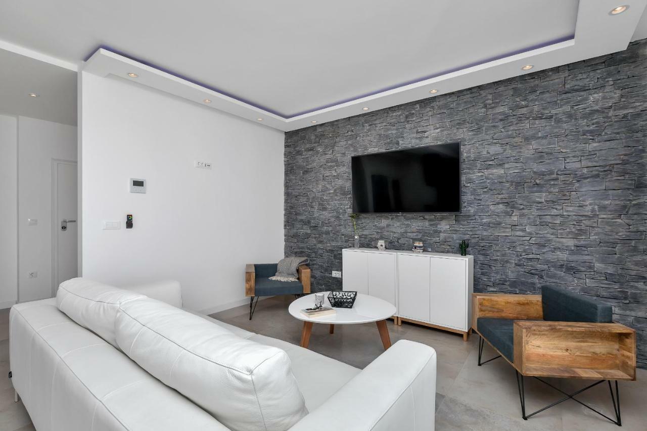 Penthouse Bella Vista Makarska Apartment Ngoại thất bức ảnh